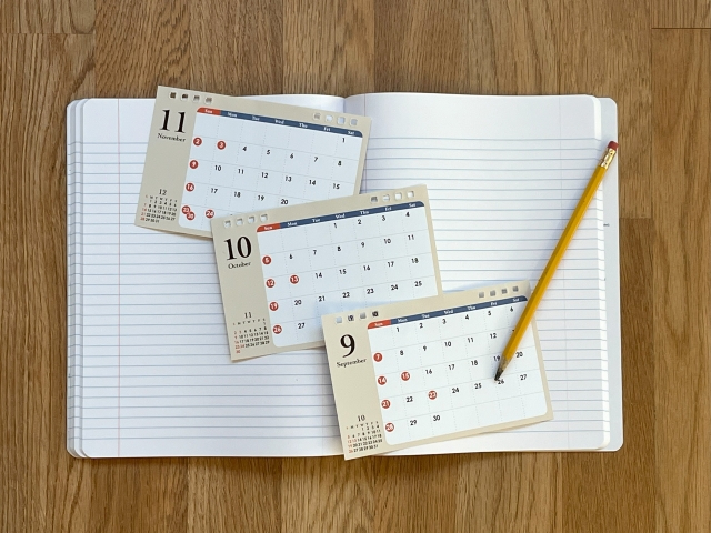 ノートとカレンダー